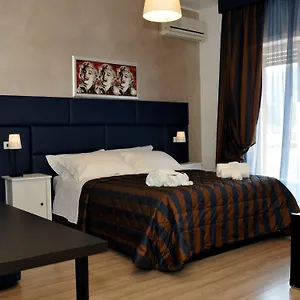 Check-inn *** Roma